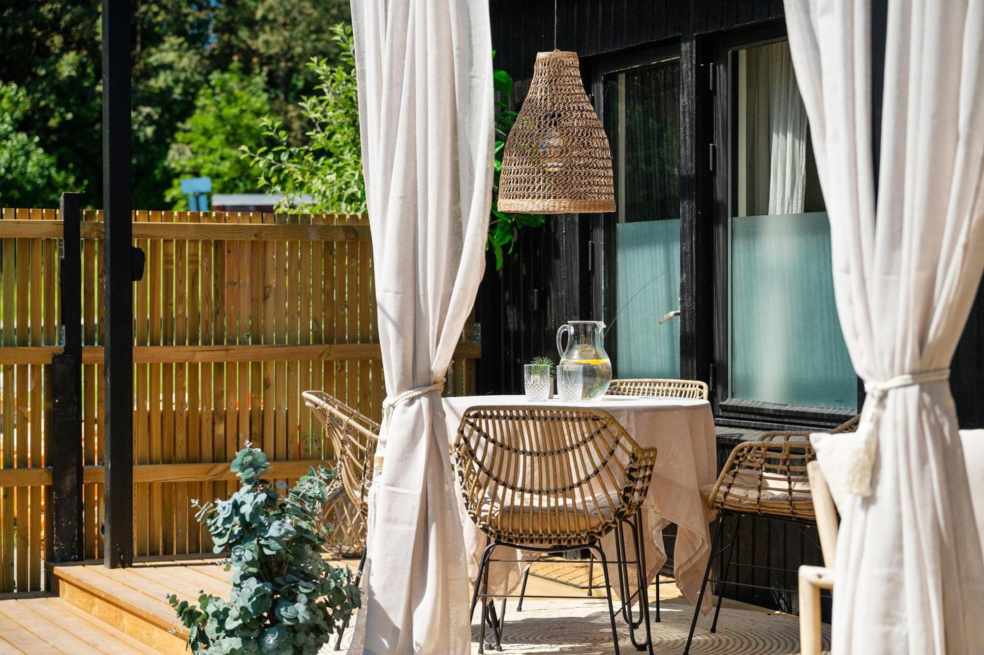 Home Away Apartments Стокхолм Екстериор снимка